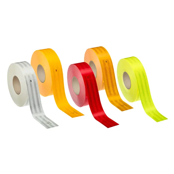 3M Diamond Grade Conspicuity Markings 983-71, Yellow, 3M Logo, 4 in x 50 yd